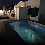 Victoria كوستا تاغيسي